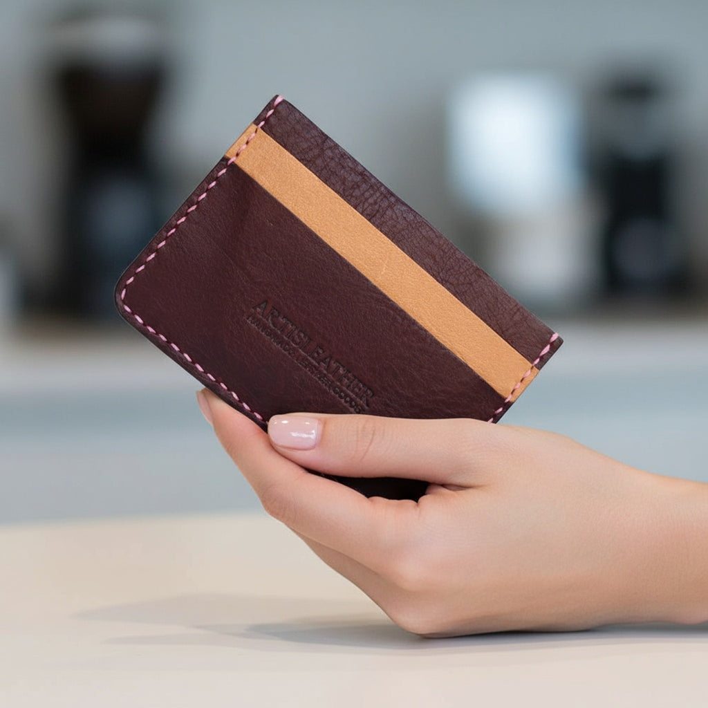 Handmade Italian leather slim card holder in brown
Artisleather